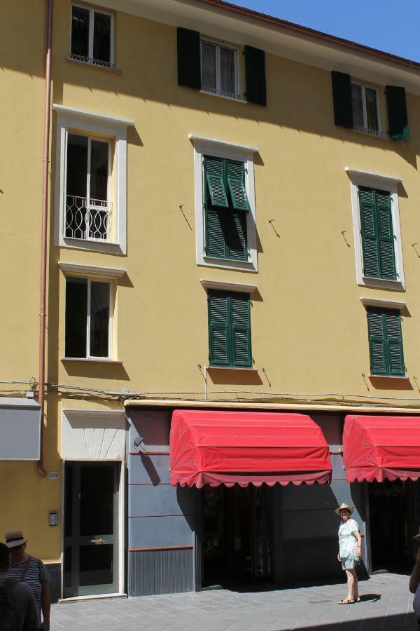 Capitan Nemo-Golfo Dei Poeti Apartment La Spezia Luaran gambar